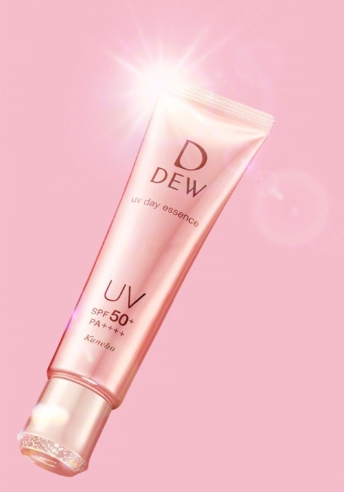 Tinh chât dưỡng ngày chống nắng Kanebo Dew UV Day Essence SPF50 40g Nhật Bản