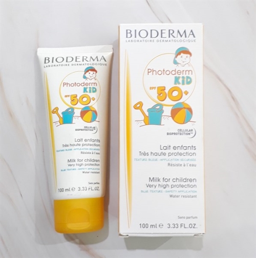 Kem chống nắng trẻ em BIODERMA Photoderm Kid SPF 50+ (100ml)